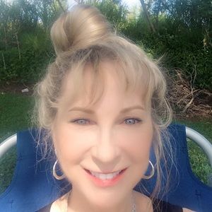 Meet your Posher,  Bren